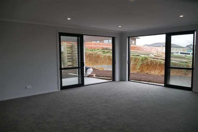 Photo of property in 11 Lake Drive, Tikipunga, Whangarei, 0112