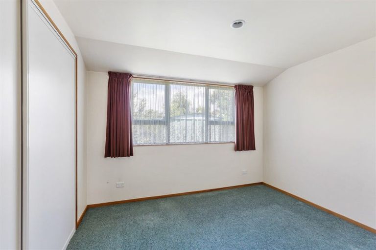 Photo of property in 34 Henley Street, Westport, 7825