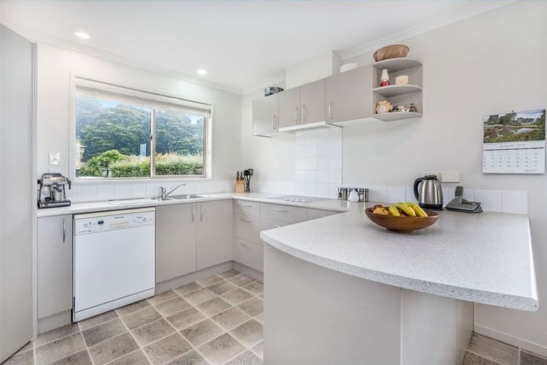 Photo of property in 5 Scotia Place, Te Kamo, Whangarei, 0112