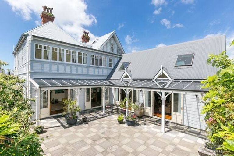 Photo of property in 50 Tinakori Road, Thorndon, Wellington, 6011