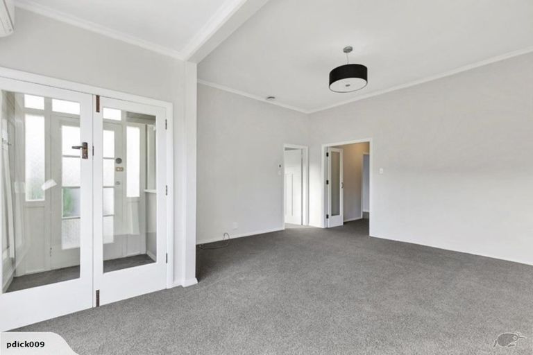 Photo of property in 19 Fernhill Terrace, Wadestown, Wellington, 6012