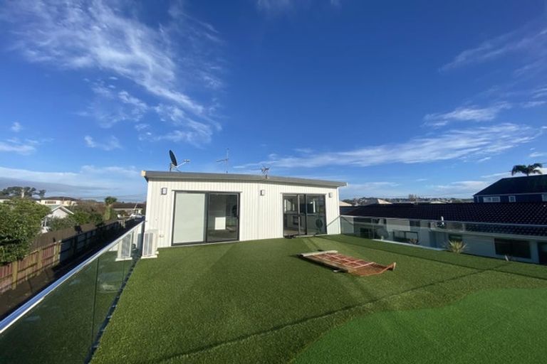 Photo of property in 7/19 Milton Road, Orewa, 0931