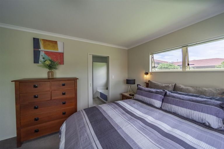 Photo of property in 91b Kensington Drive, Taradale, Napier, 4112