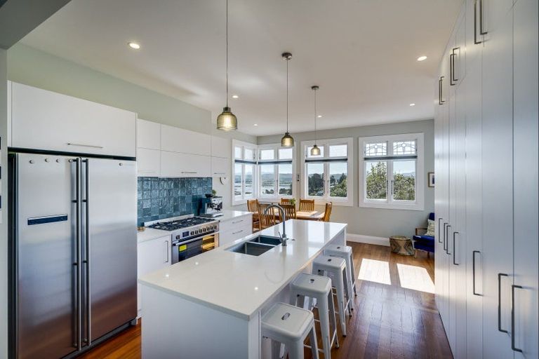 Photo of property in 42 Simla Terrace, Hospital Hill, Napier, 4110