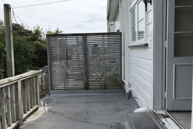 Photo of property in 16a Thompson Street, Mount Cook, Wellington, 6011