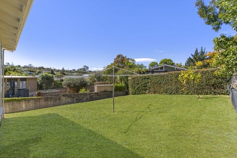 Photo of property in 40 Saddleback Rise, Murrays Bay, Auckland, 0630