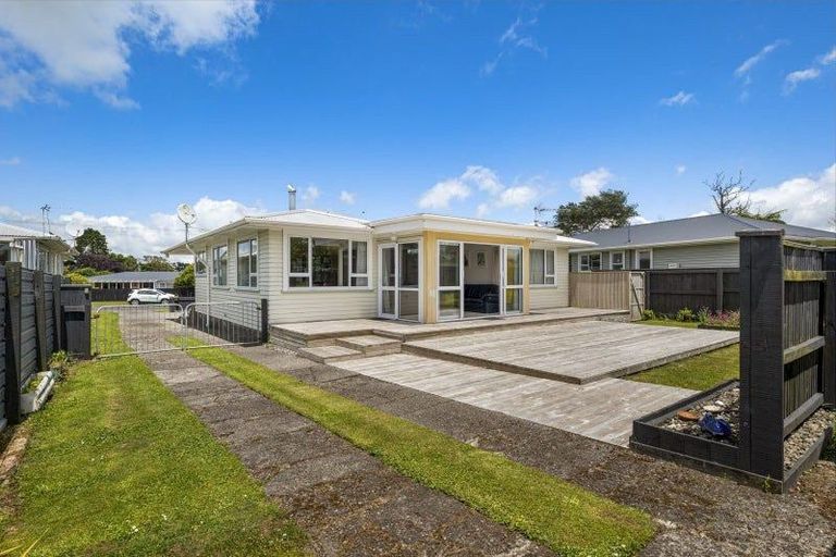 Photo of property in 4 Regan Street, Stratford, 4332