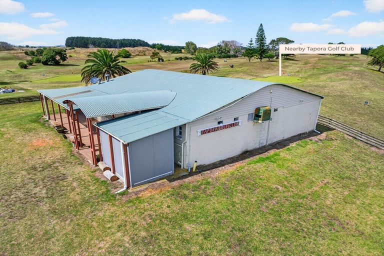 Photo of property in 1514 Run Road, Tapora, 0977