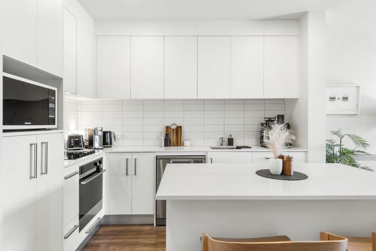 Photo of property in 105/38b Fraser Avenue, Northcote, Auckland, 0627