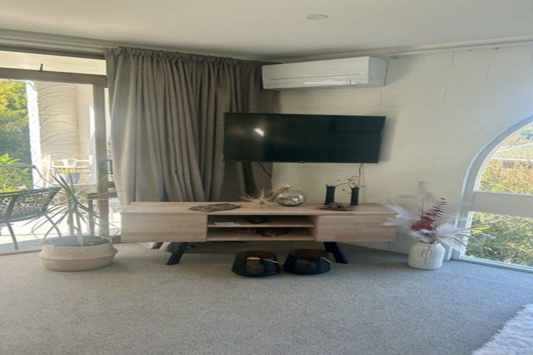 Photo of property in 2/59 Maxwelton Drive, Mairangi Bay, Auckland, 0630