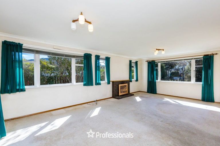 Photo of property in 4 Hood Avenue, Heretaunga, Upper Hutt, 5018