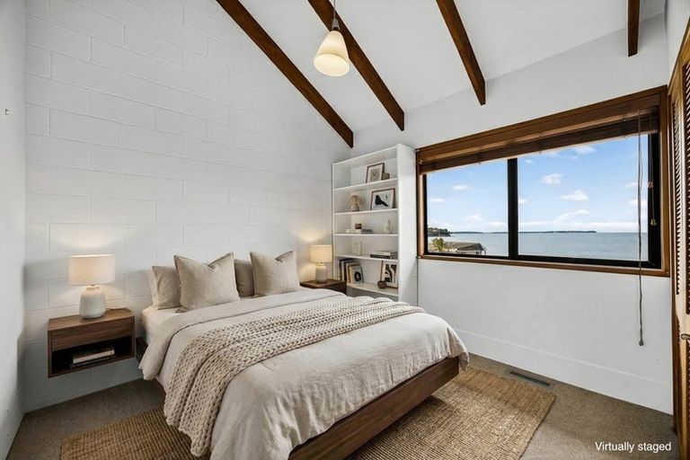 Photo of property in 24 Whitby Crescent, Mairangi Bay, Auckland, 0630