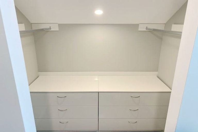 Photo of property in 28 Kokiri Street, Te Atatu South, Auckland, 0610