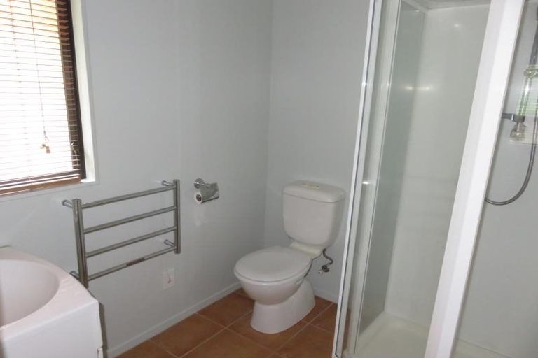 Photo of property in 35 Waverton Terrace, Churton Park, Wellington, 6037