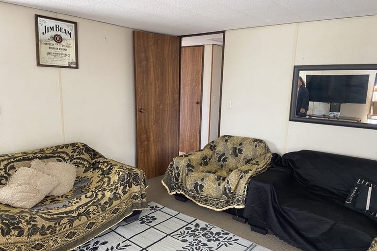 Photo of property in 1/30 Gifford Road, Papatoetoe, Auckland, 2025