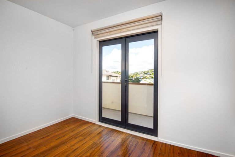 Photo of property in 57b Sheridan Terrace, Johnsonville, Wellington, 6037