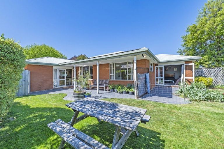 Photo of property in 5 Windsor Court, Rangiora, 7400