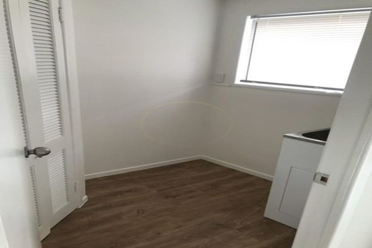 Photo of property in 37 Mckean Avenue, Manurewa, Auckland, 2102