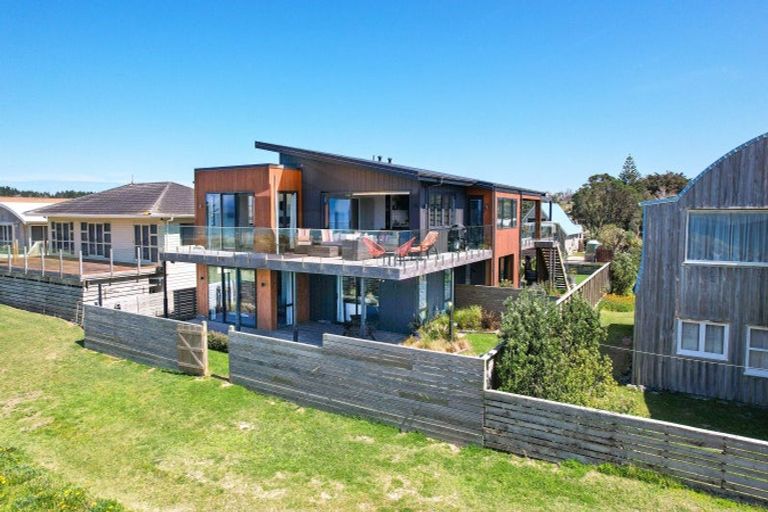 Photo of property in 37 Simon Urlich Road, Karikari Peninsula, 0483