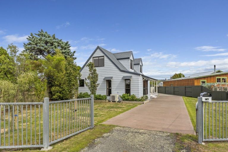 Photo of property in 76 Grace Street, Sanson, 4817