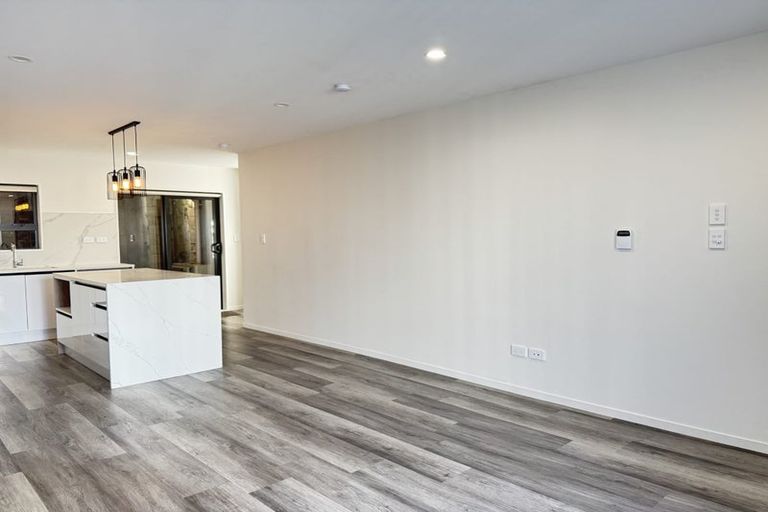 Photo of property in 3/156 Coxhead Road, Wattle Downs, Auckland, 2103