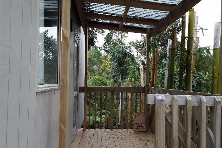 Photo of property in 6 Hobby Avenue, Birkdale, Auckland, 0626