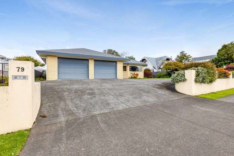 Photo of property in 79 Broadway, Stratford, 4332