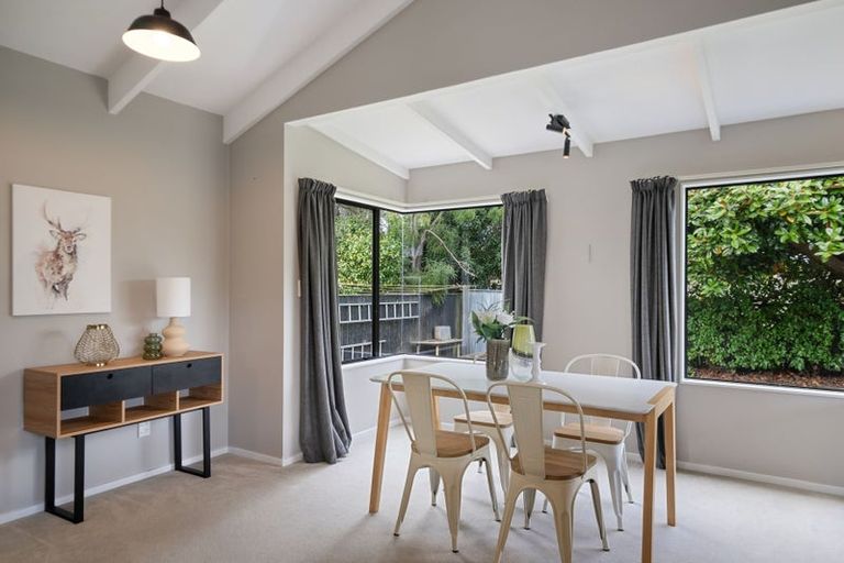 Photo of property in 11 Sunburst Court, Paraparaumu Beach, Paraparaumu, 5032