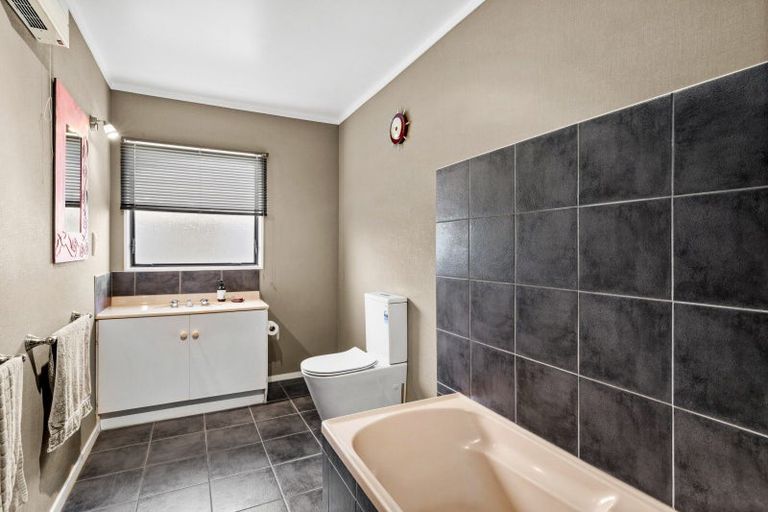 Photo of property in 7 Dundee Drive, Flaxmere, Hastings, 4120