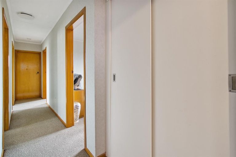 Photo of property in 6 Price Street, Waimate, 7924