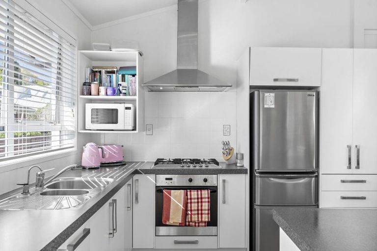 Photo of property in 68a Sixth Avenue, Tauranga, 3110