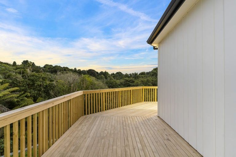 Photo of property in 28a Oliver Twist Avenue, Mellons Bay, Auckland, 2014
