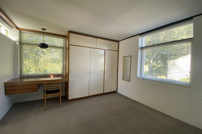 Photo of property in 21 Newbridge Place, Ilam, Christchurch, 8041