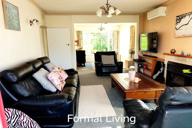 Photo of property in 353 Main Road, Tawa, Wellington, 5028