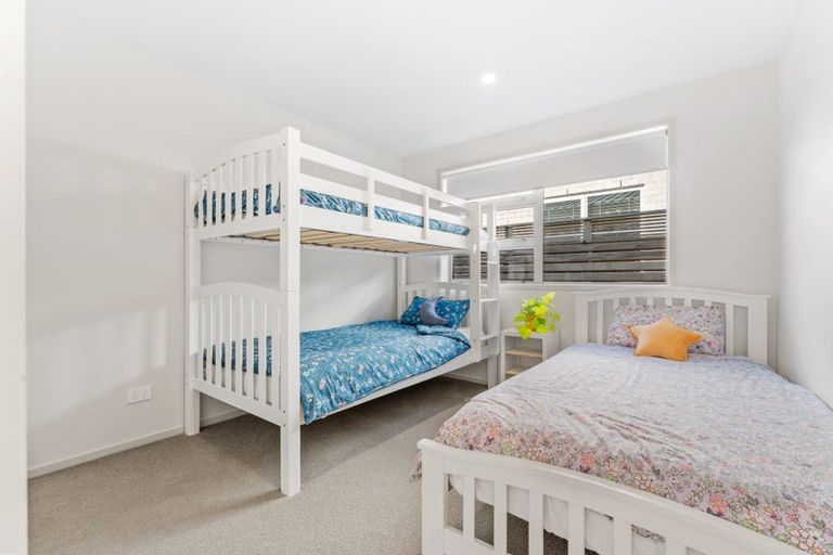 Photo of property in 14 Hampton Mews, Snells Beach, 0920