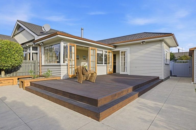 Photo of property in 48 Steadman Road, Broomfield, Christchurch, 8042