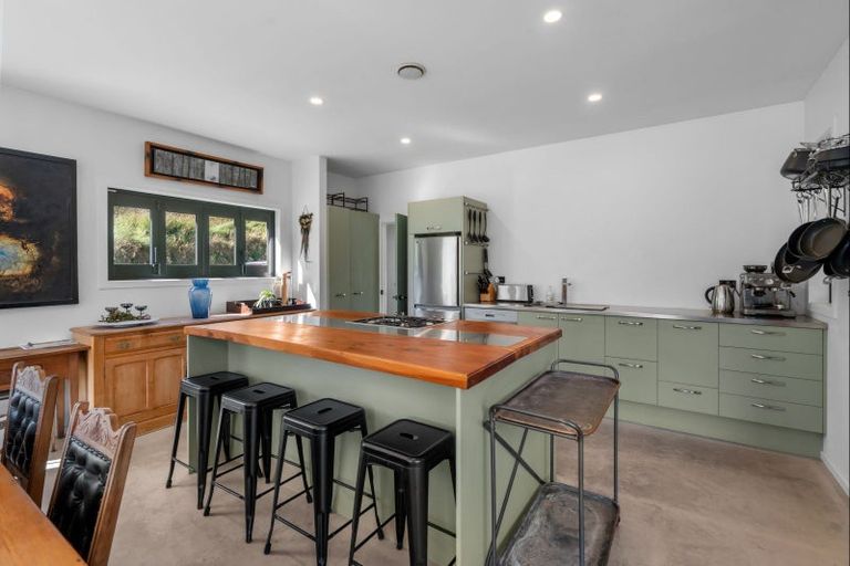 Photo of property in 166 Okuti Valley Road, Okuti Valley, Little River, 7591