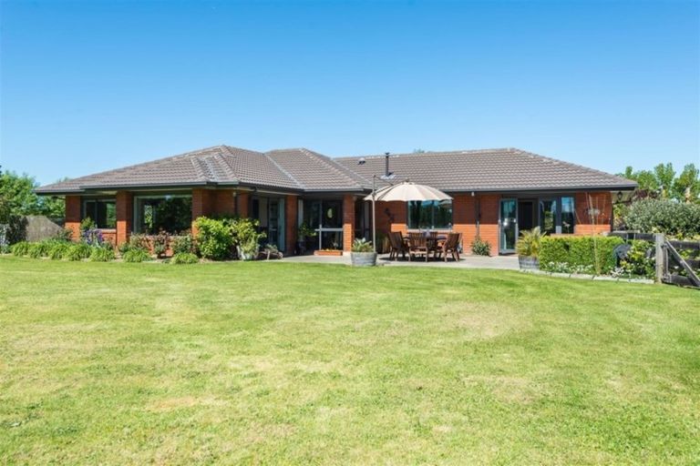 Photo of property in 142 Merton Road, Fernside, Rangiora, 7471