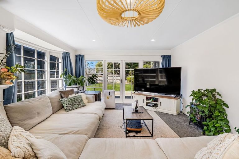 Photo of property in 40 Clifton Terrace, Fitzherbert, Palmerston North, 4410