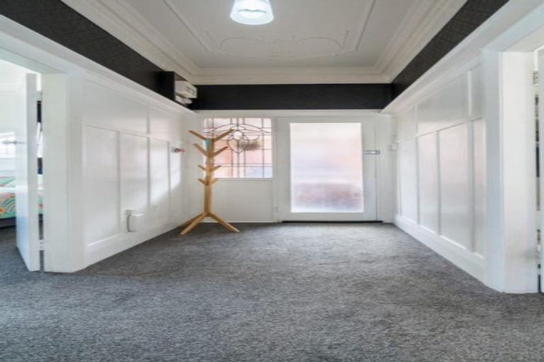 Photo of property in 253 Macandrew Road, Forbury, Dunedin, 9012