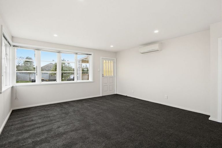 Photo of property in 16 Boyne Avenue, Northcote, Christchurch, 8052