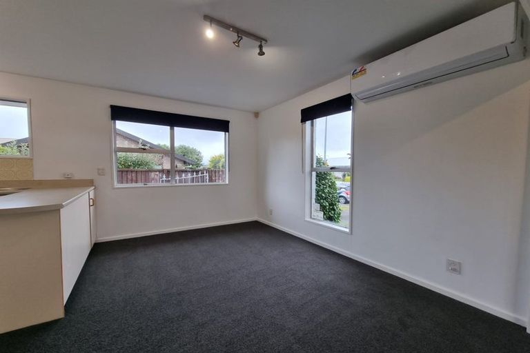 Photo of property in 65 Oakhampton Street, Hornby, Christchurch, 8042