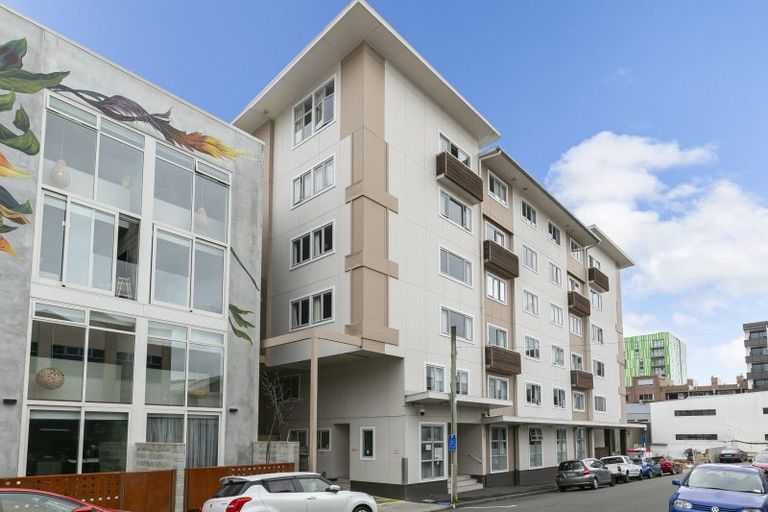 Photo of property in Martin Square Apartments, 607/20 Martin Square, Te Aro, Wellington, 6011
