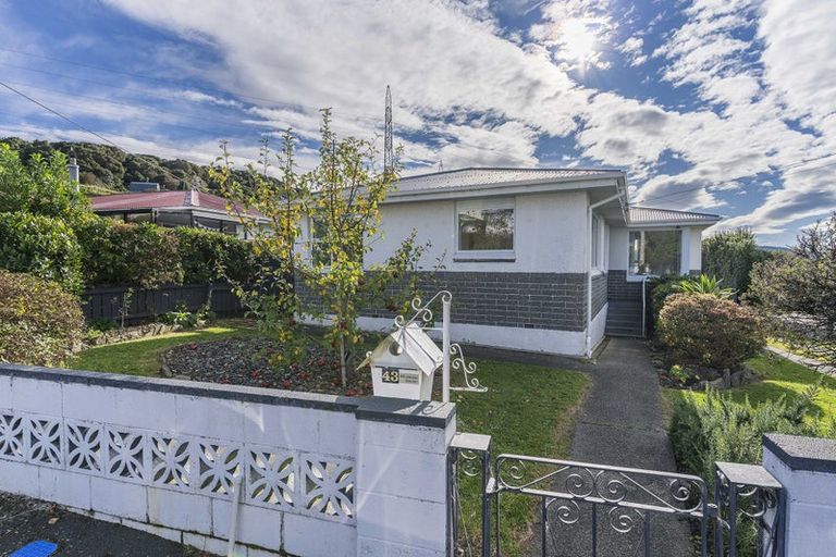 Photo of property in 43 Stephen Street, Halfway Bush, Dunedin, 9010