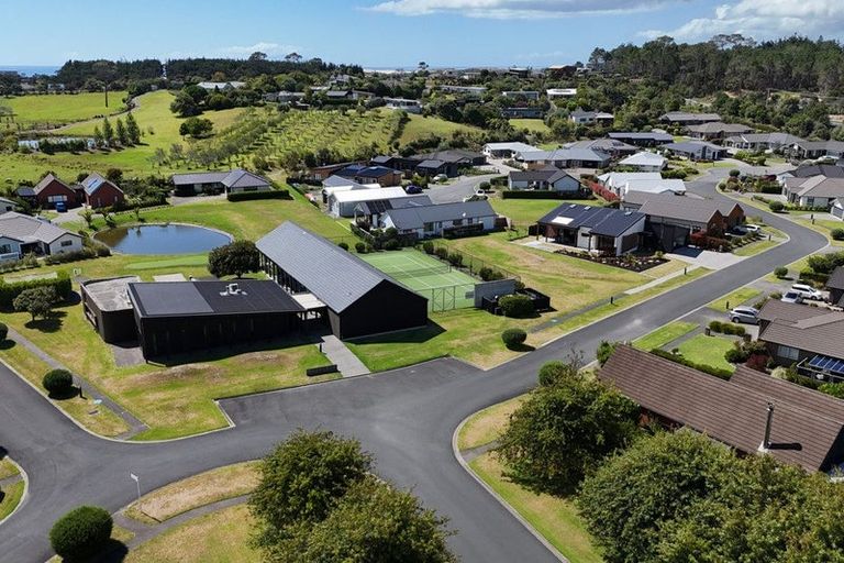 Photo of property in 3 Park Crescent, Mangawhai Heads, Mangawhai, 0505