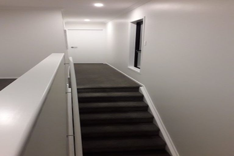 Photo of property in 2 Liquidambar Drive, Hobsonville, Auckland, 0616