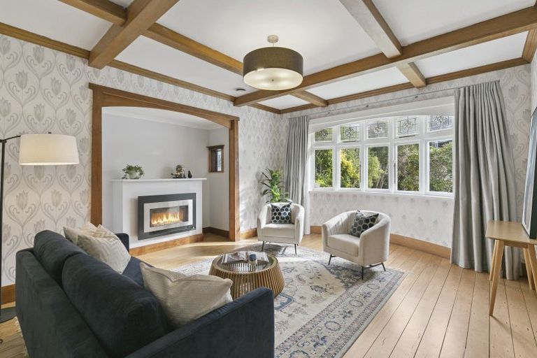 Photo of property in 255 The Parade, Island Bay, Wellington, 6023