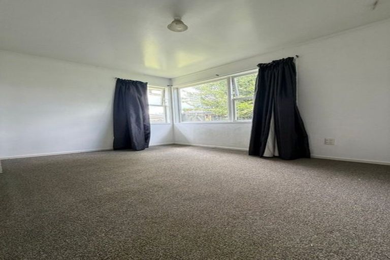Photo of property in 44b Kelvin Road, Papakura, 2110
