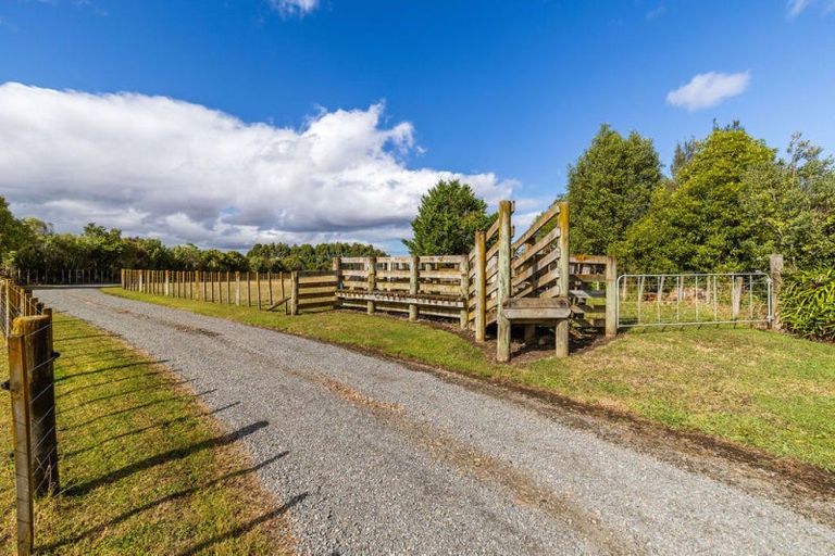 Photo of property in 125 Wanganui Road, Marton, 4788