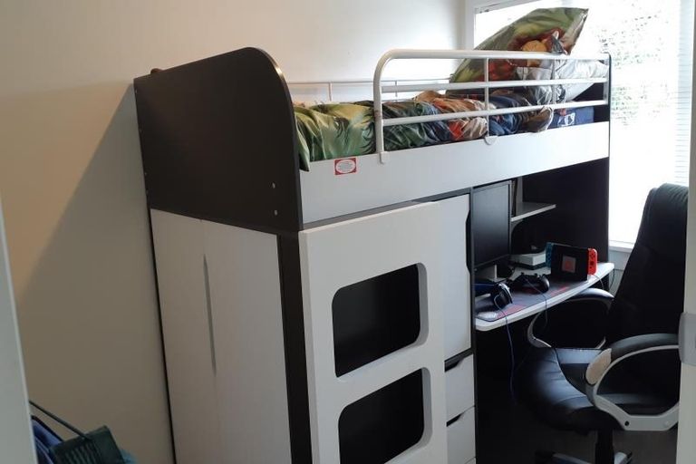 Photo of property in 6a Kayes Road, Pukekohe, 2120